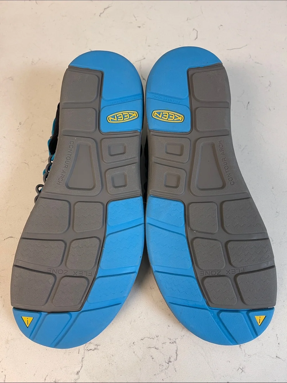 Keen UNEEK Men's Outdoor Sandal Black/Blue US Size 11.5 Worn 3-4 times